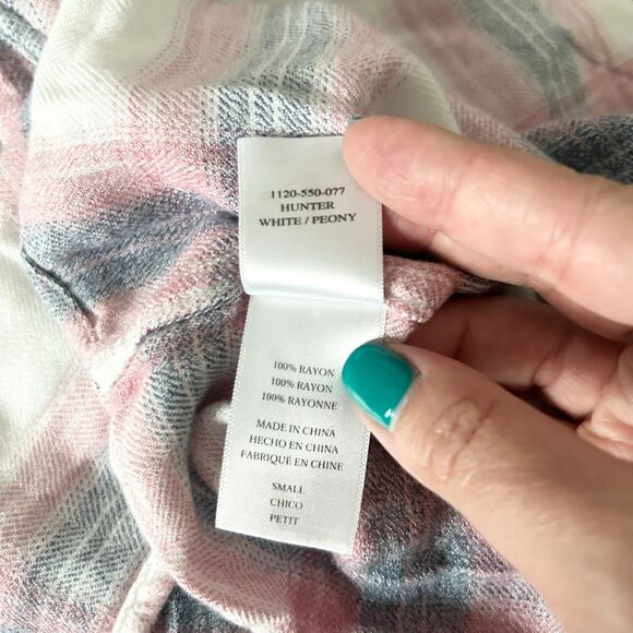 Rails Hunter Plaid Button Down Shirt in White and Peony Pink Size Small - Picture 6 of 6